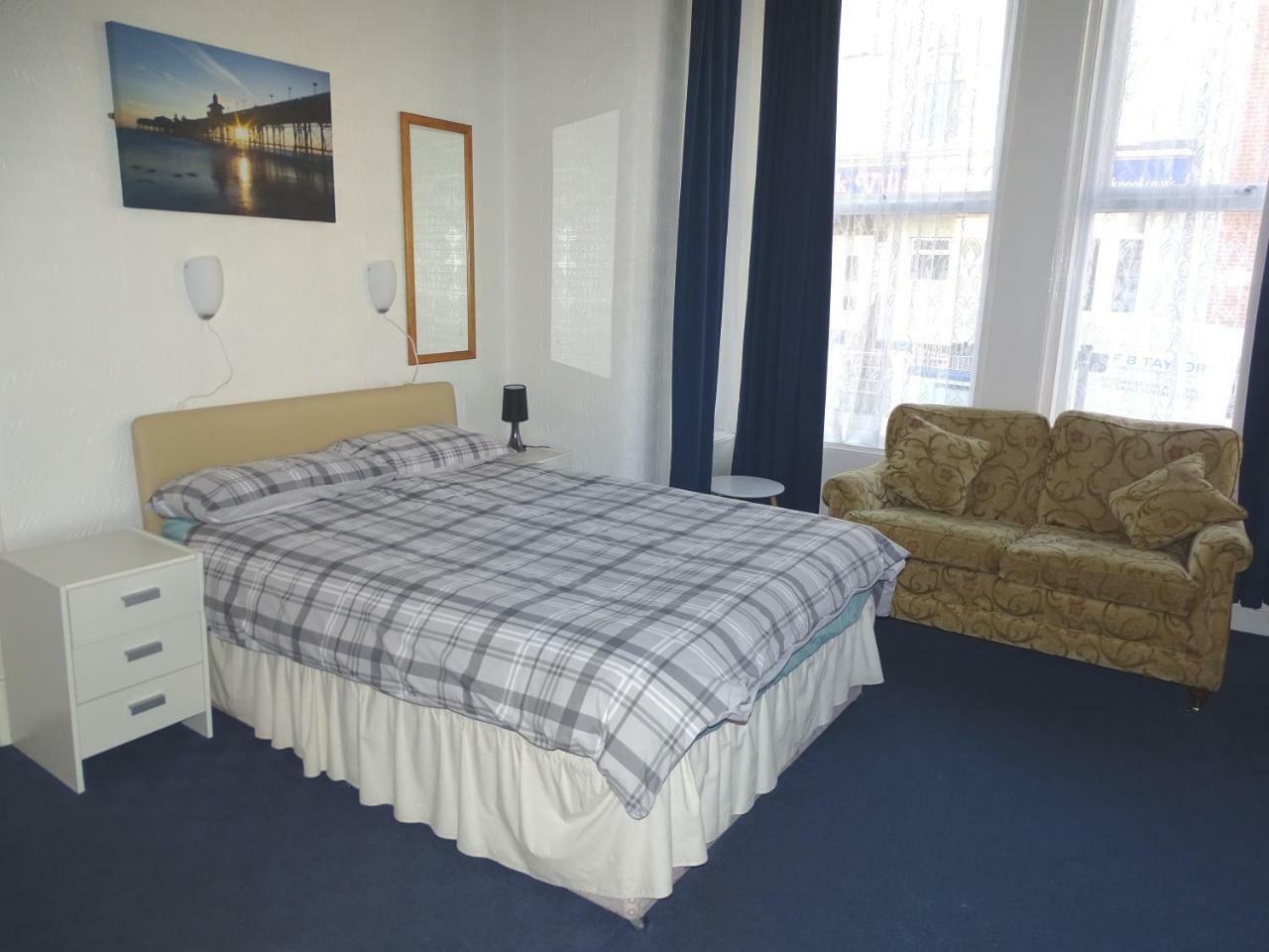 Beeton Villas Holiday Apartments Blackpool Eksteriør bilde