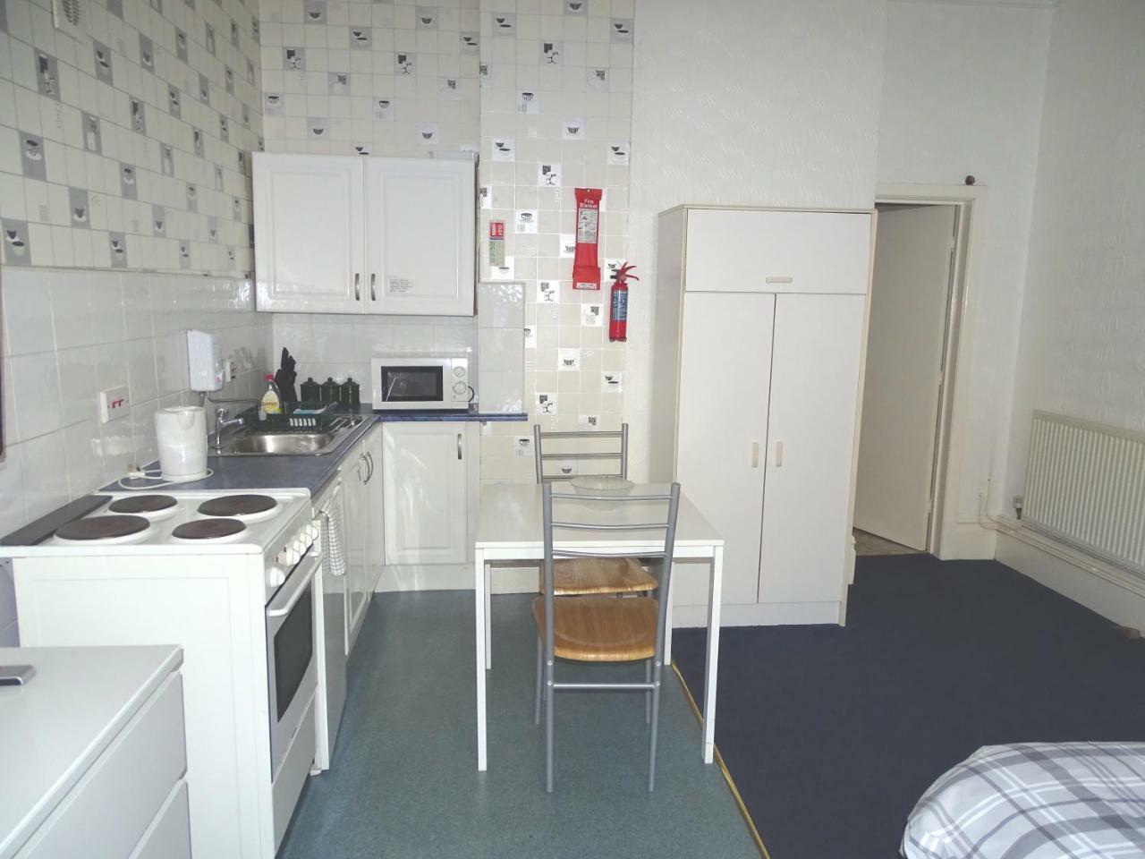 Beeton Villas Holiday Apartments Blackpool Eksteriør bilde