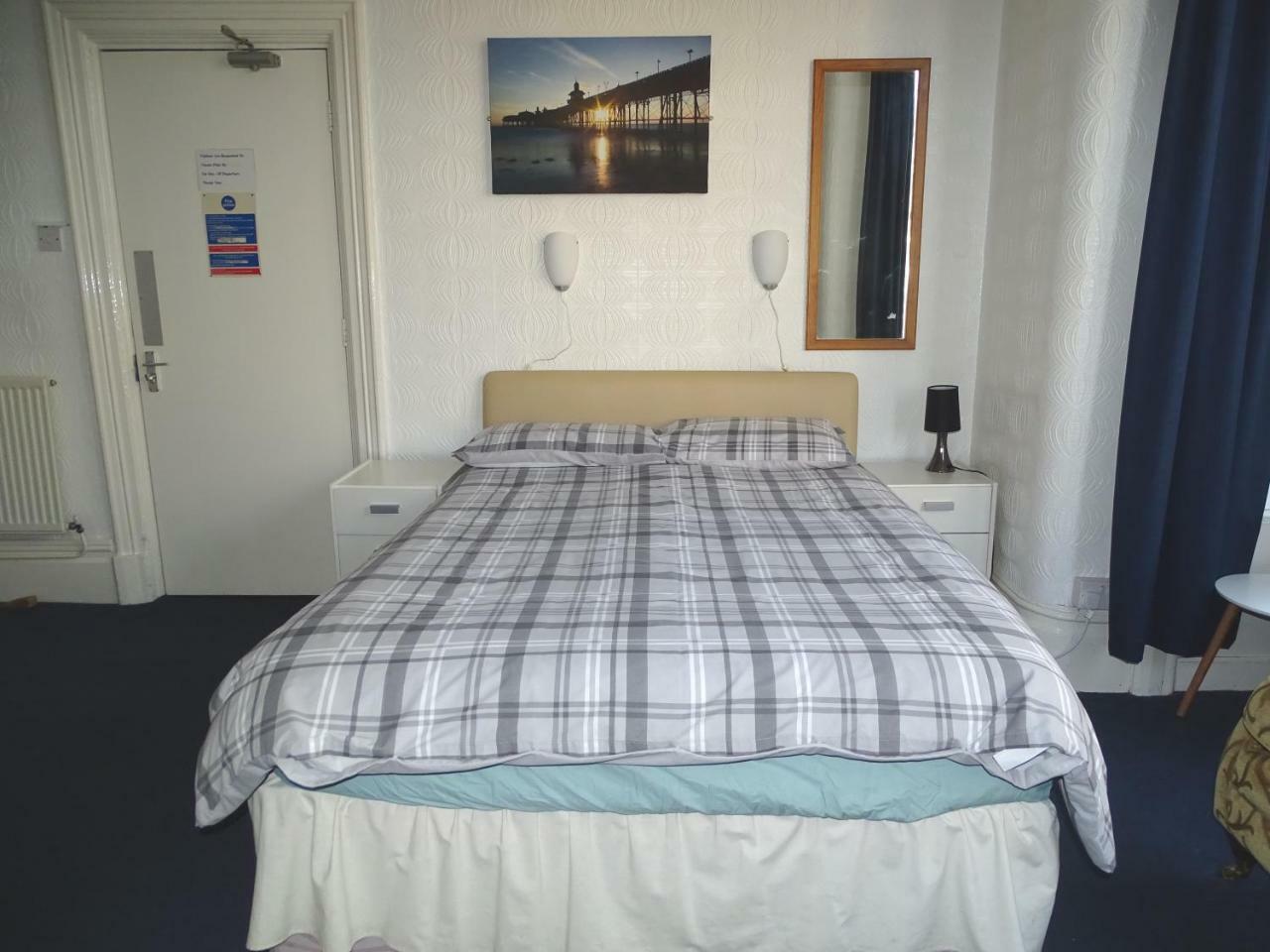 Beeton Villas Holiday Apartments Blackpool Eksteriør bilde