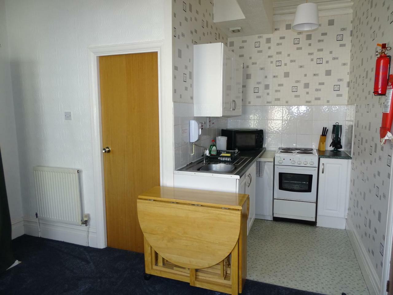 Beeton Villas Holiday Apartments Blackpool Eksteriør bilde
