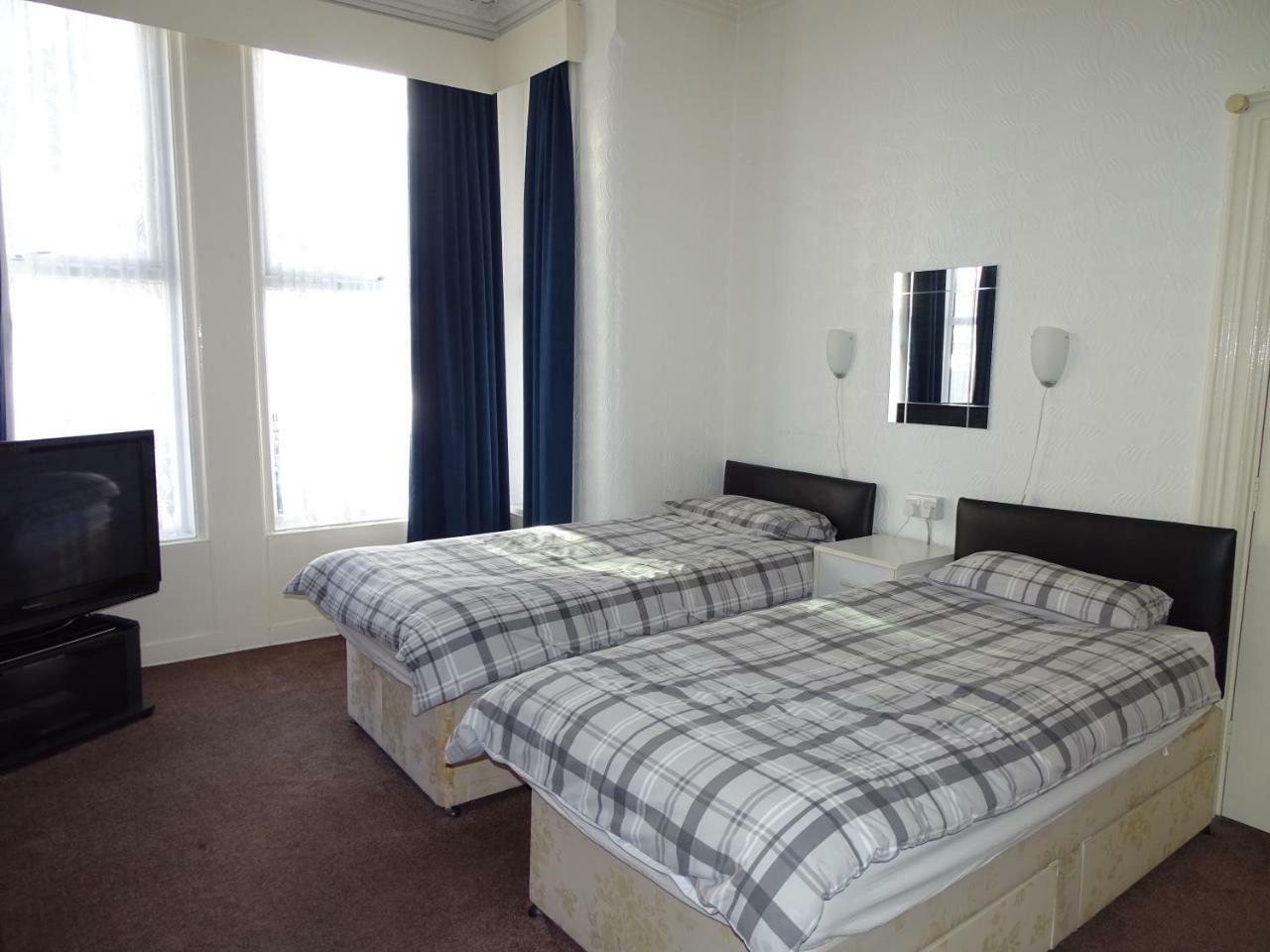 Beeton Villas Holiday Apartments Blackpool Eksteriør bilde