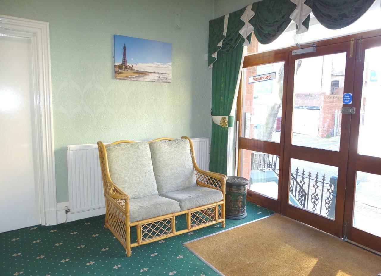 Beeton Villas Holiday Apartments Blackpool Eksteriør bilde